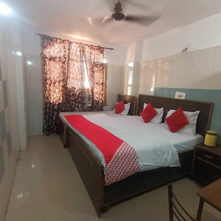 Hotel O Ajay Джамму Экстерьер фото
